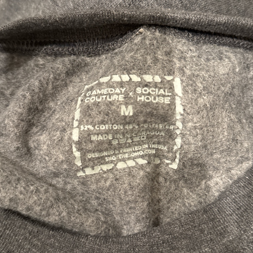 Michigan Blue/gray and yellow sweatshirt. Size medium - Picture 2 of 2